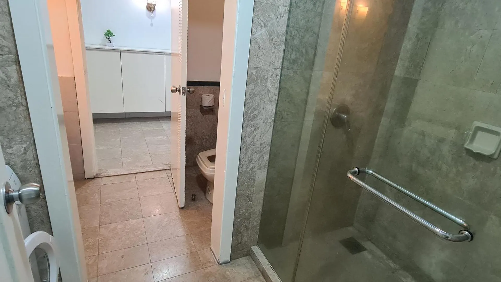 Apartment Raymond Suites At Times Square Kuala Lumpur