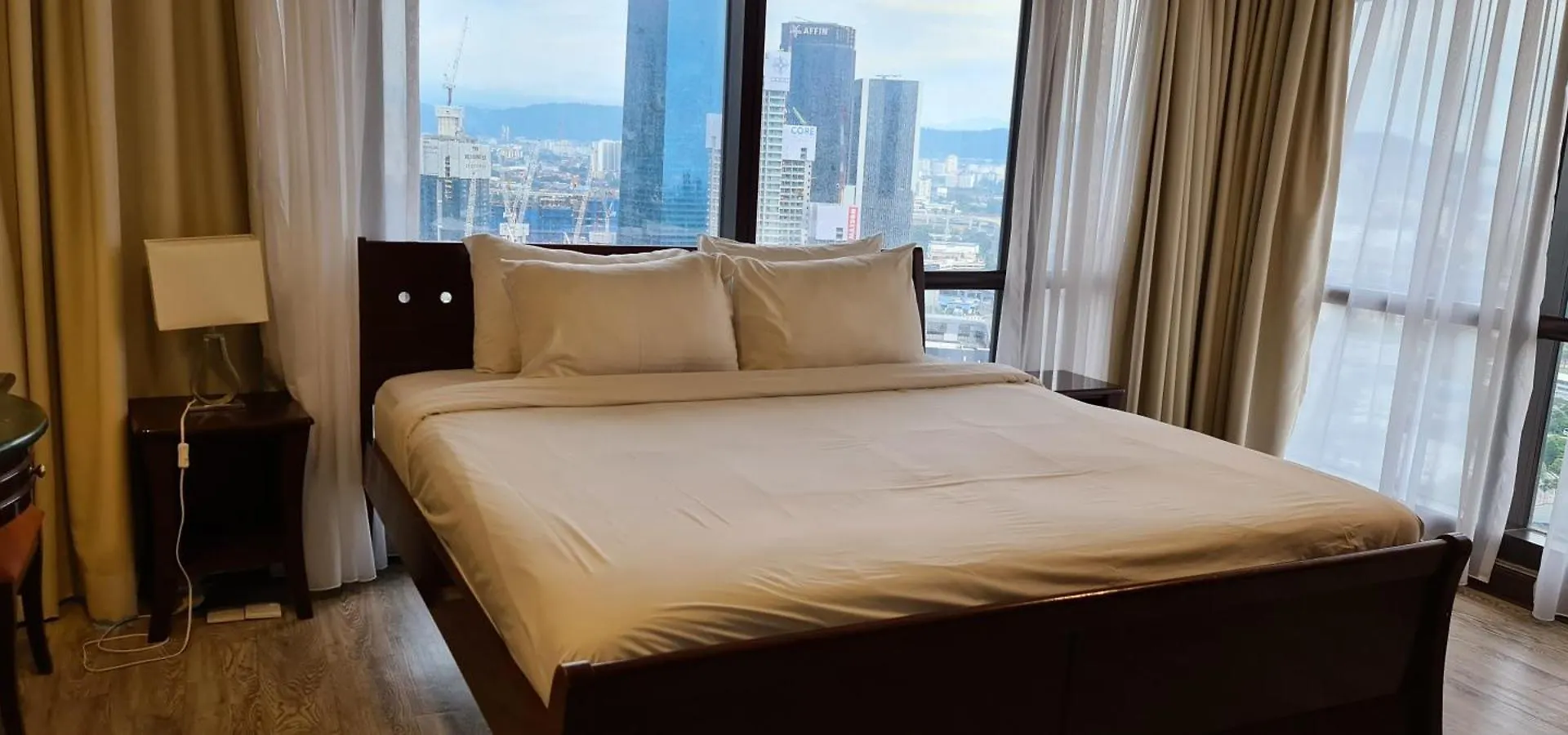 Apartment Raymond Suites At Times Square Kuala Lumpur