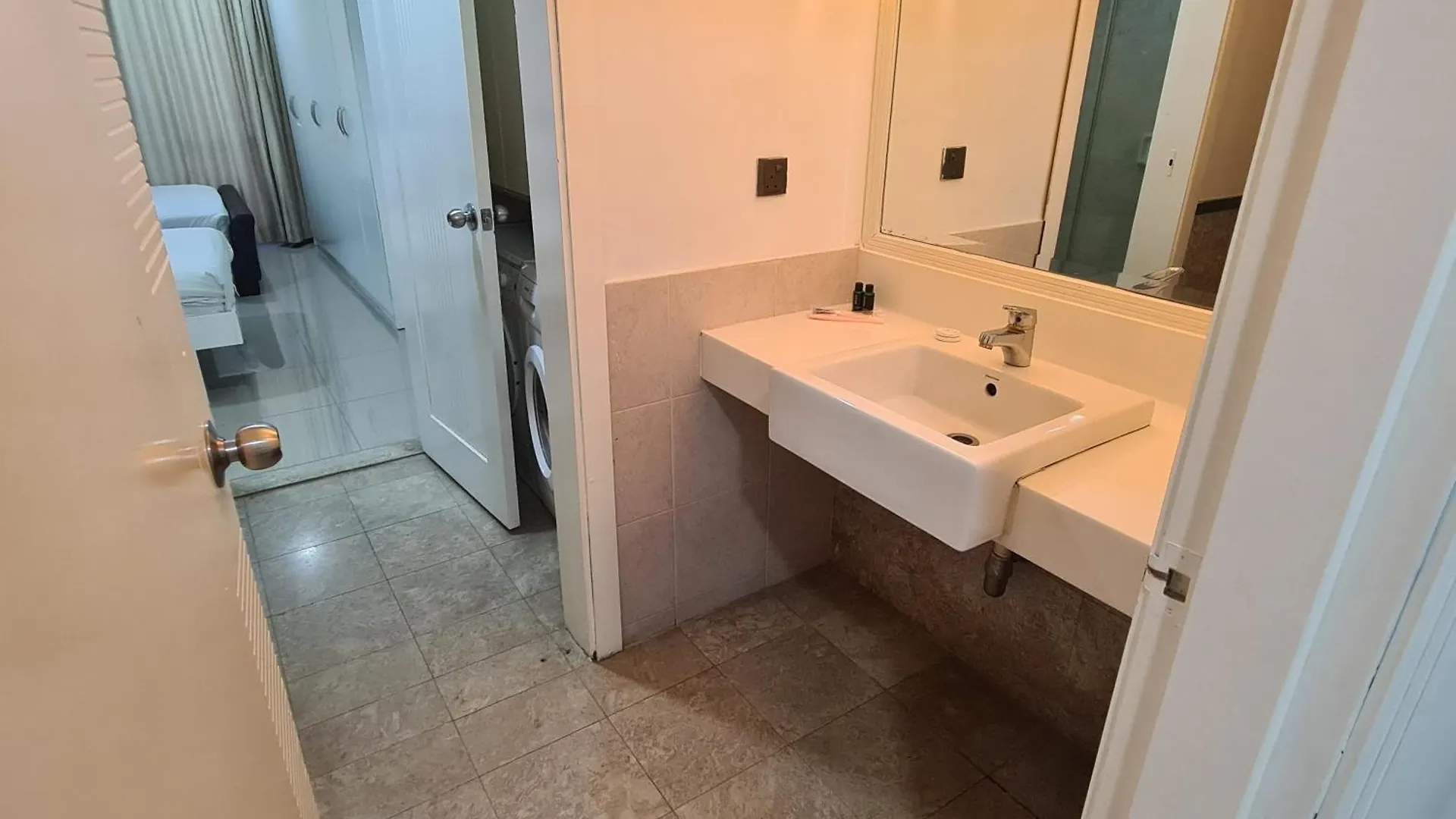 公寓 Raymond Suites At Times Square 吉隆坡 马来西亚